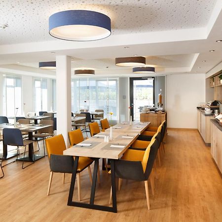 Homey! Hotel Regensburg Bagian luar foto